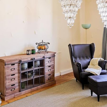 Charmante, Grosszuegige Ferienwohnung Villa Fleurie Bretten Esterno foto